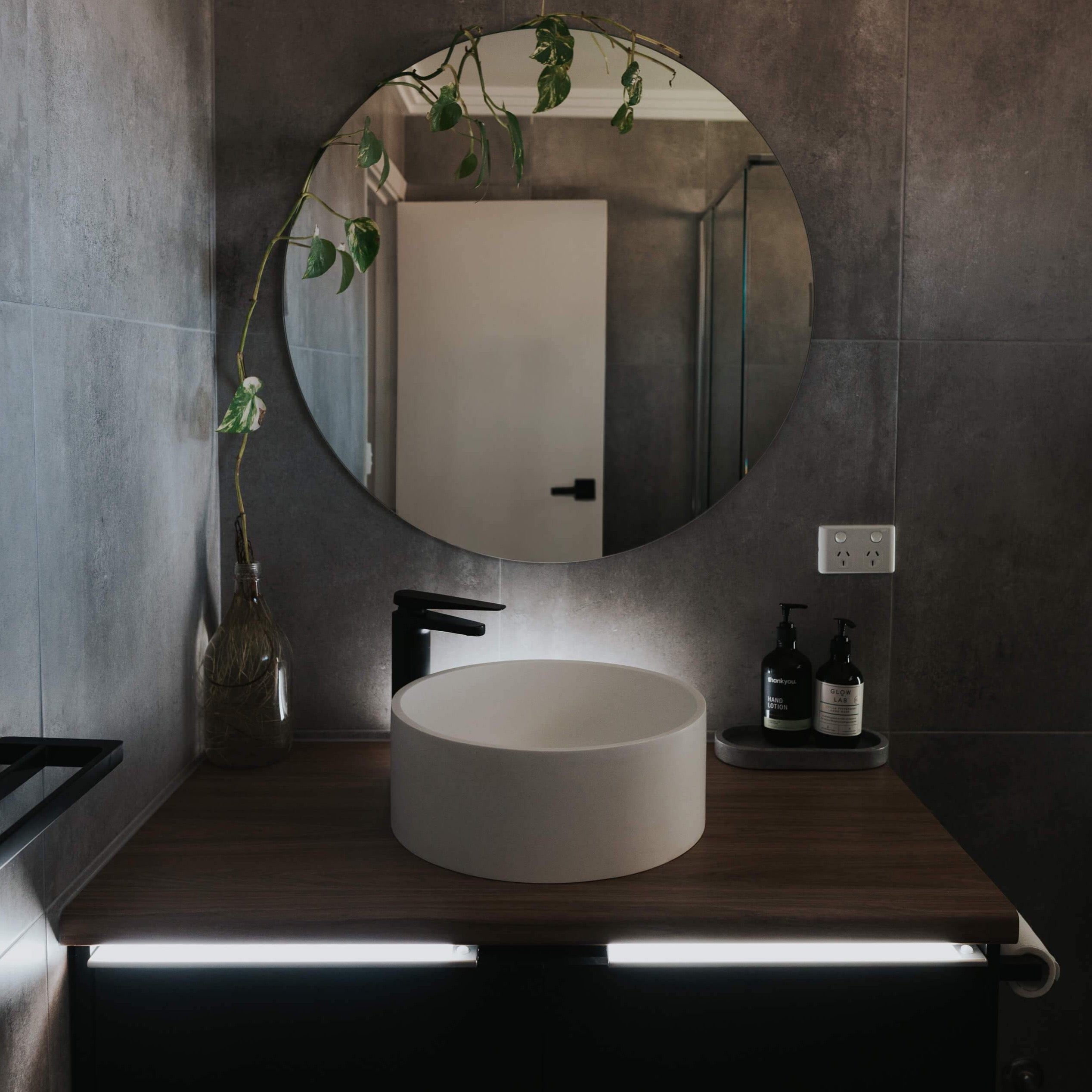 LED-valo liiketunnistimella 2.0